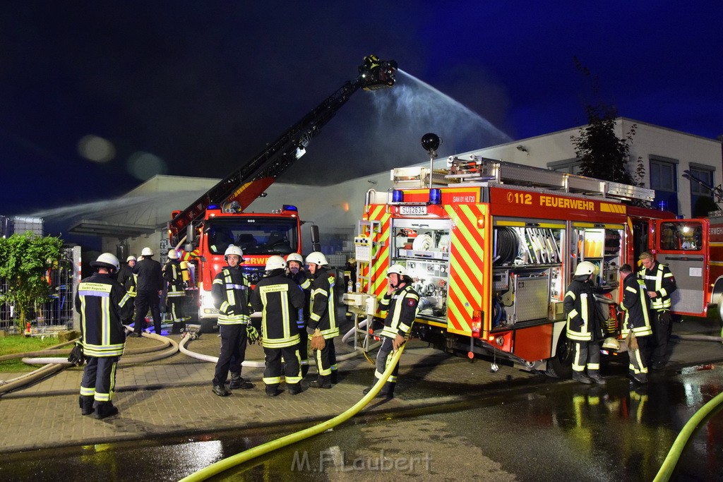 Grossbrand Halle Troisdorf Kriegsdorf Junkersring P471.JPG - Miklos Laubert